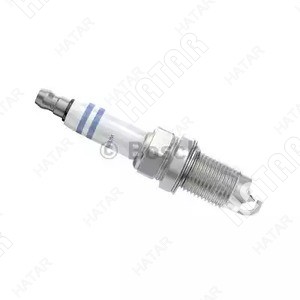 BOSCH Свеча зажигания 0242240665